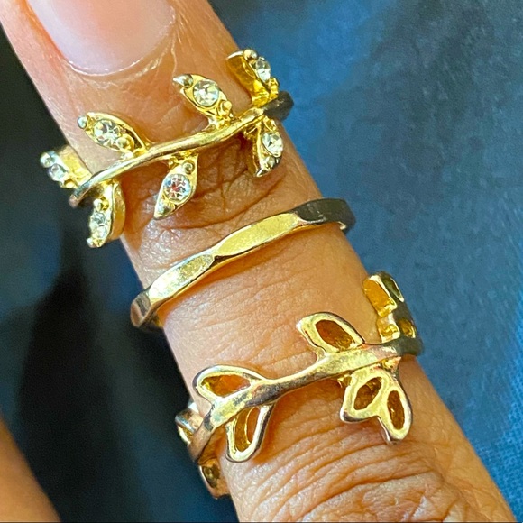 Set of 8 Stacker Layering Gold Rings - Picture 6 of 7